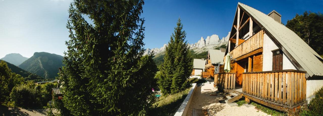 Eterpa Les Chalets De Pre Clos En Vercors Saint-Andéol Exteriér fotografie