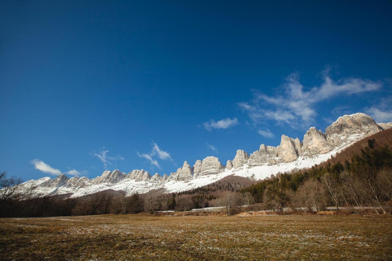 Eterpa Les Chalets De Pre Clos En Vercors Saint-Andéol Exteriér fotografie