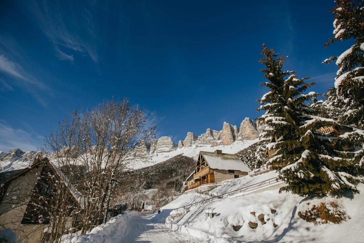 Eterpa Les Chalets De Pre Clos En Vercors Saint-Andéol Exteriér fotografie